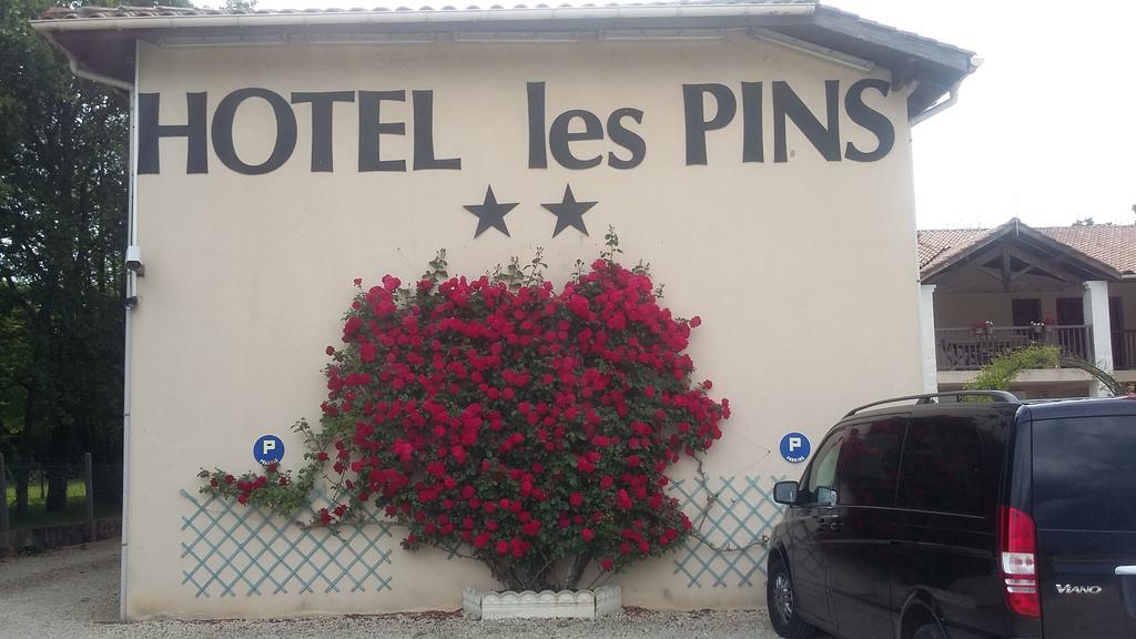 Le Tâtre Hotel Des Pins מראה חיצוני תמונה